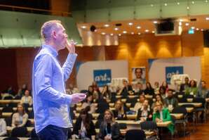 Thomas Gaiswinkler, LinkedIn, AOR 2024,  Salzburg, 20240417 (c) wildbild