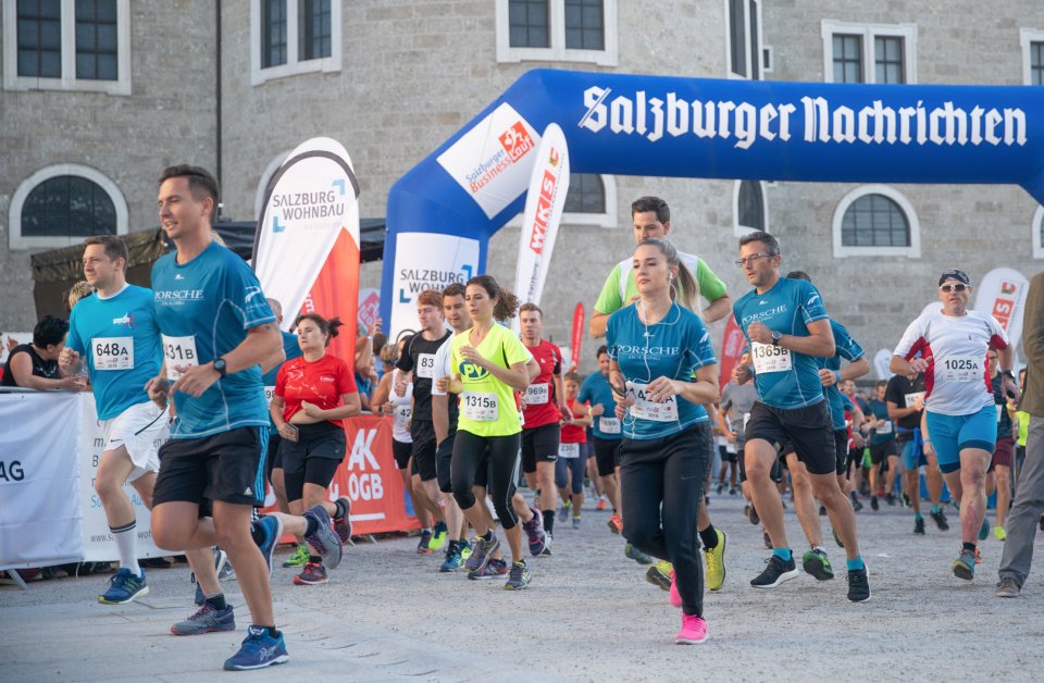 Salzburger Business Lauf 2019 in der Altstadt Salzburg
Foto: Franz Neumayr      12.9.2019